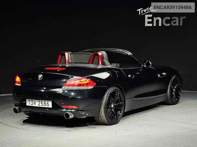 Z4 (E89) Sdrive 35I VIN: WBALM71019E372405 Lot: 39159486