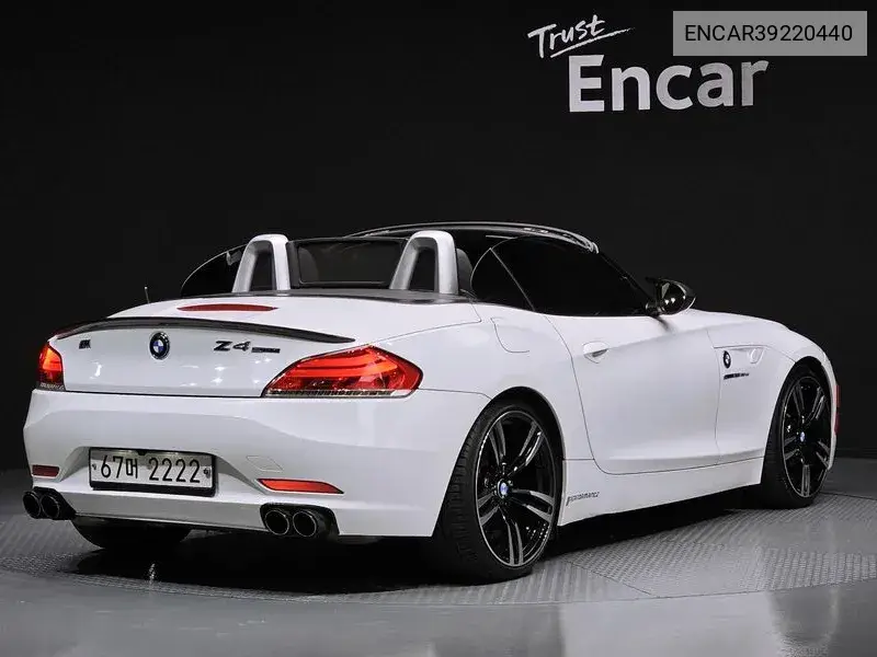 Z4 (E89) Sdrive 35I VIN: WBALM71019E371609 Lot: 39220440