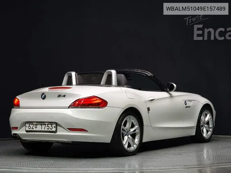 Z4 (E89) Sdrive 30I VIN: WBALM51049E157489 Lot: 39456979