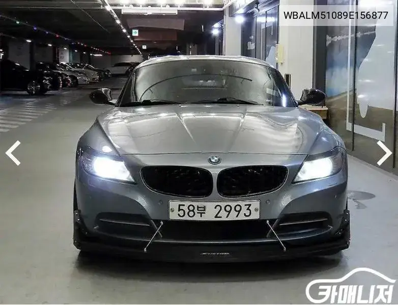 Z4 (E89) Sdrive 30I VIN: WBALM51089E156877 Lot: 39577202
