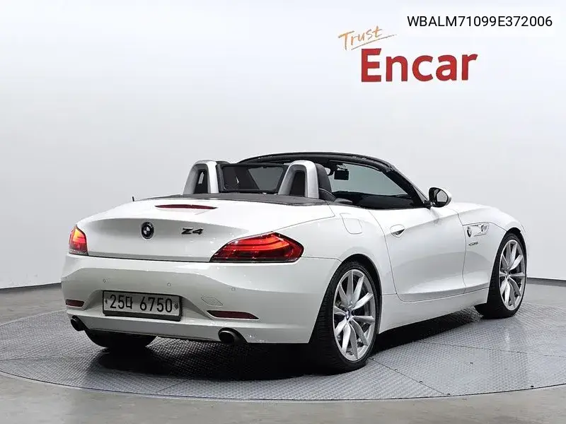 BMW Z4 Ii (E89) Sdrive 35I, 2009 VIN: WBALM71099E372006 Lot: 39775187