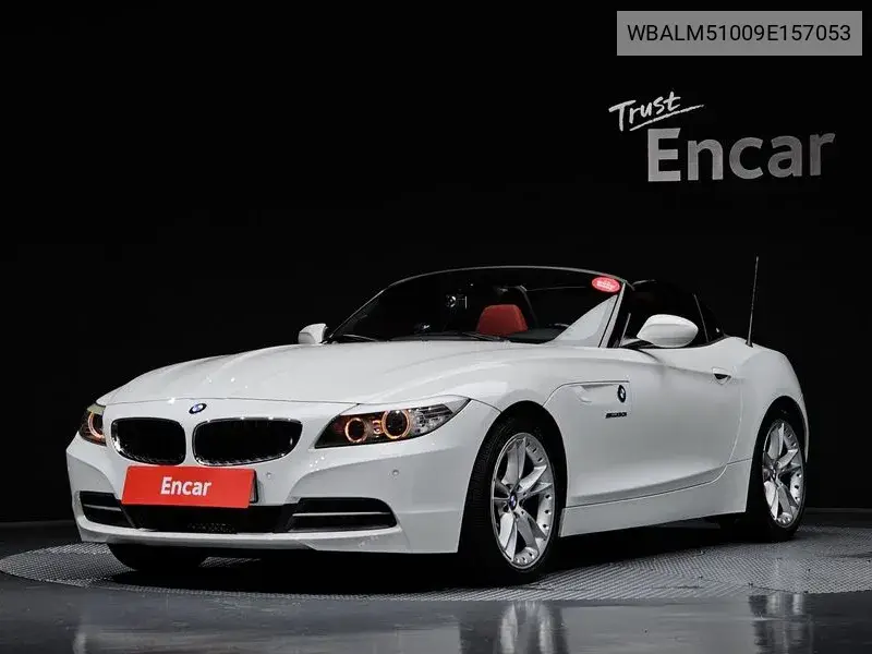 Z4 (E89) Sdrive 30I VIN: WBALM51009E157053 Lot: 40133466