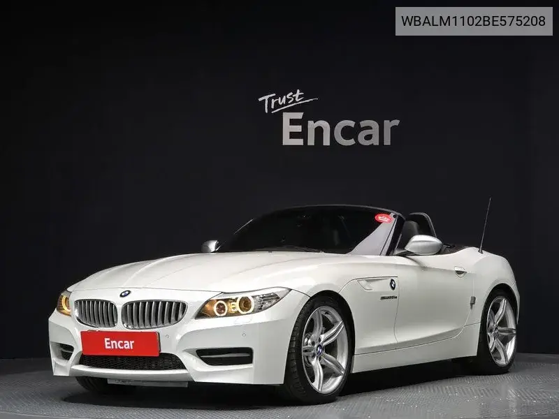 Z4 (E89) Sdrive 35Is VIN: WBALM1102BE575208 Lot: 39629726
