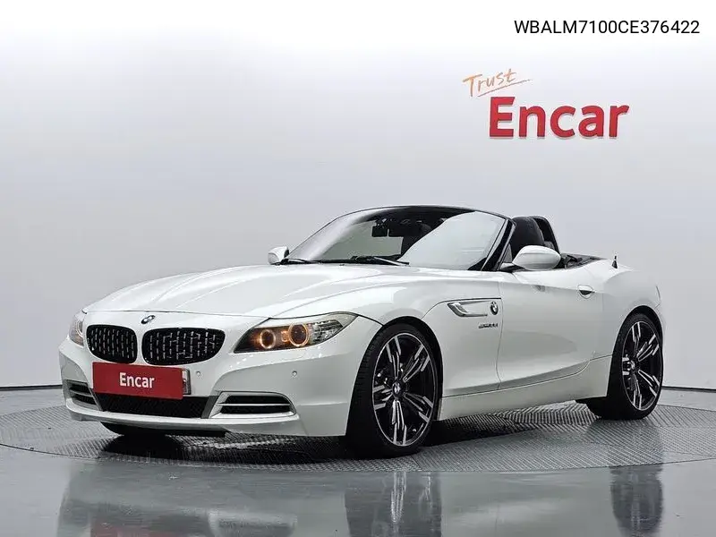 Z4 (E89) Sdrive 35I VIN: WBALM7100CE376422 Lot: 40106688
