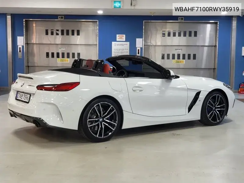 Z4 (G29) Sdrive20I M Sports VIN: WBAHF7100RWY35919 Lot: 39913109