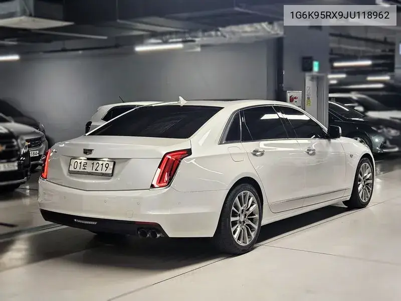 Ct6 2.0 Turbo VIN: 1G6K95RX9JU118962 Lot: 39643935
