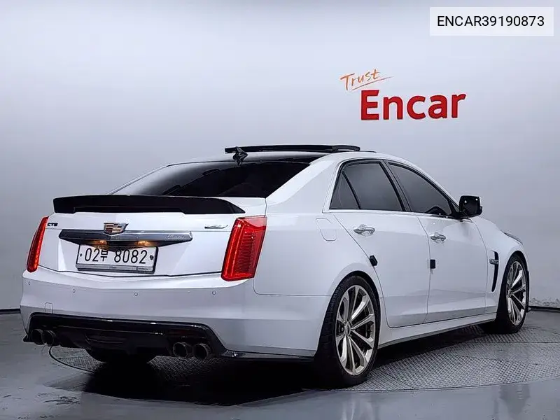 Cts-V V8 6.2L Carbon Package VIN: ENCAR39190873 Lot: 39190873
