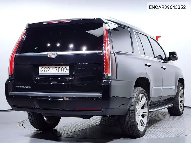 Escalade 6.2 4Th Generation VIN: ENCAR39643352 Lot: 39643352