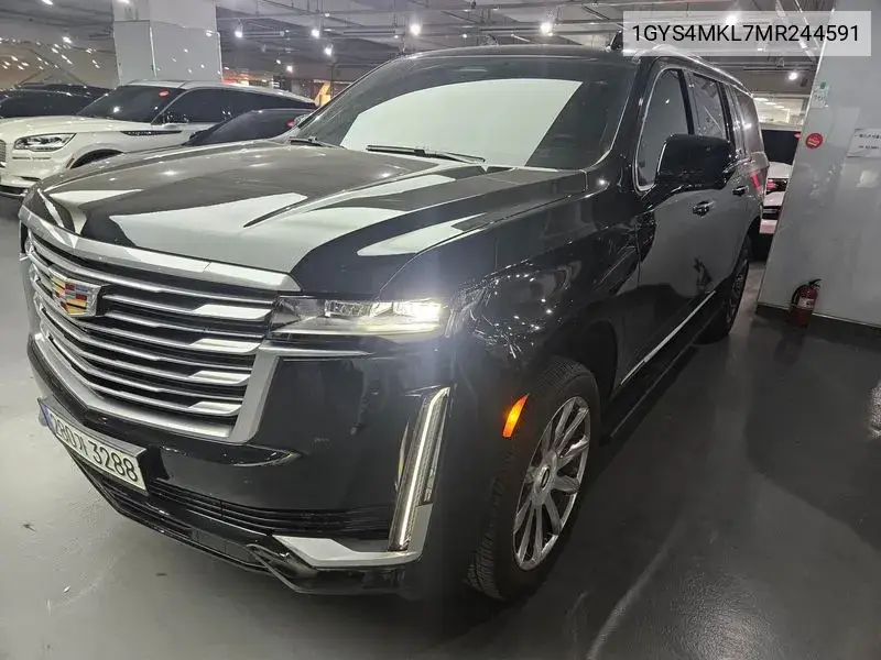 Escalade 5Th Generation 6.2 Esv Esv Premium Luxury Platinum VIN: 1GYS4MKL7MR244591 Lot: 39641759