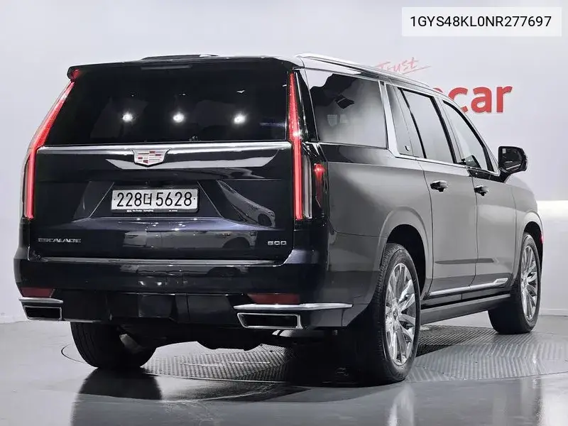 Escalade 5Th Generation 6.2 Esv Esv Premium Luxury Platinum VIN: 1GYS48KL0NR277697 Lot: 39907286