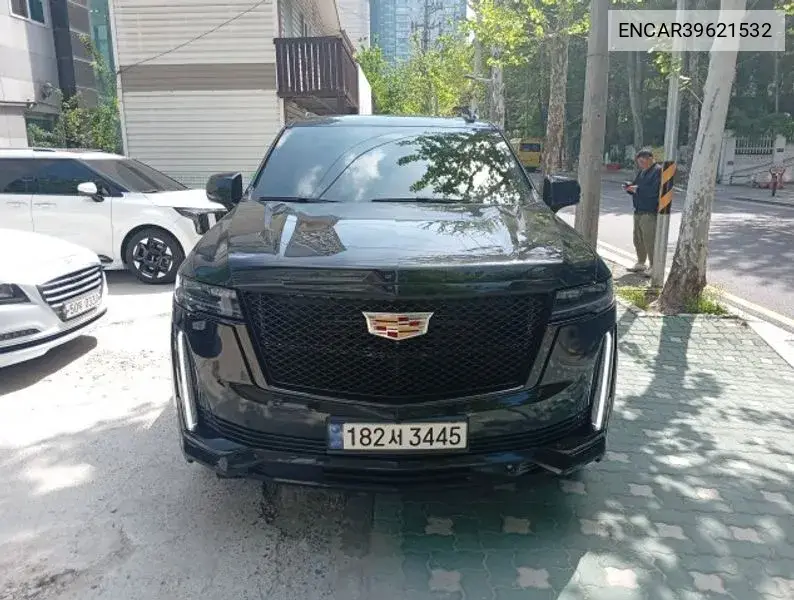 Escalade 5Th Generation 6.2 Sports Platinum VIN: ENCAR39621532 Lot: 39621532