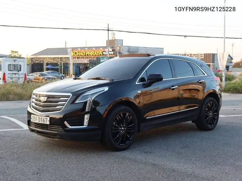 Xt5 3.6 Premium Awd VIN: 1GYFN9RS9HZ125228 Lot: 38413923