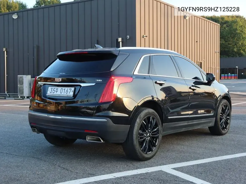 Xt5 3.6 Premium Awd VIN: 1GYFN9RS9HZ125228 Lot: 38413923