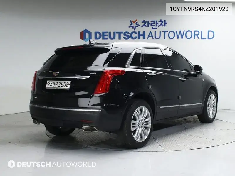 Xt5 3.6 Premium Plus Awd VIN: 1GYFN9RS4KZ201929 Lot: 39342428