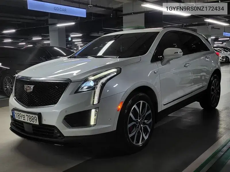 Xt5 3.6 Sports Awd VIN: 1GYFN9RS0NZ172434 Lot: 39764278