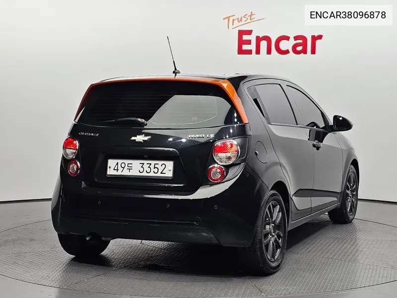 Aveo Hatchback Ls Fun Edition VIN: ENCAR38096878 Lot: 38096878