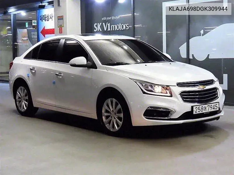 Amazing New Cruise 1.4 Turbo Perfect Black VIN: KLAJA698DGK309944 Lot: 39997455