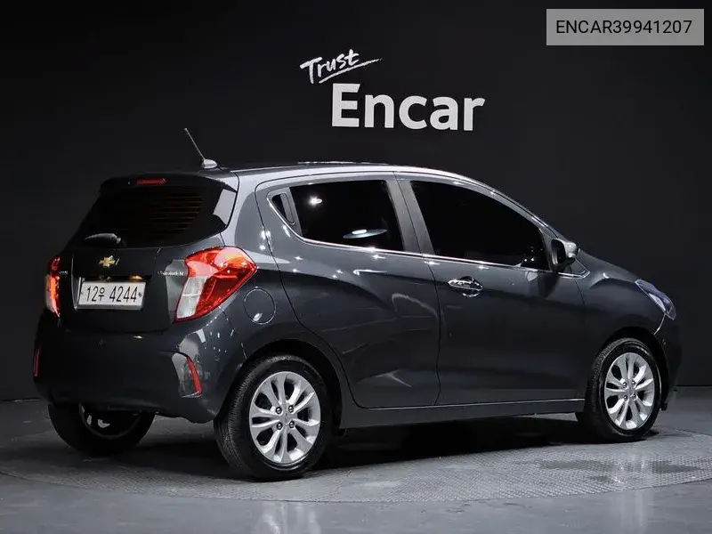 The New Spark Premier VIN: ENCAR39941207 Lot: 39941207