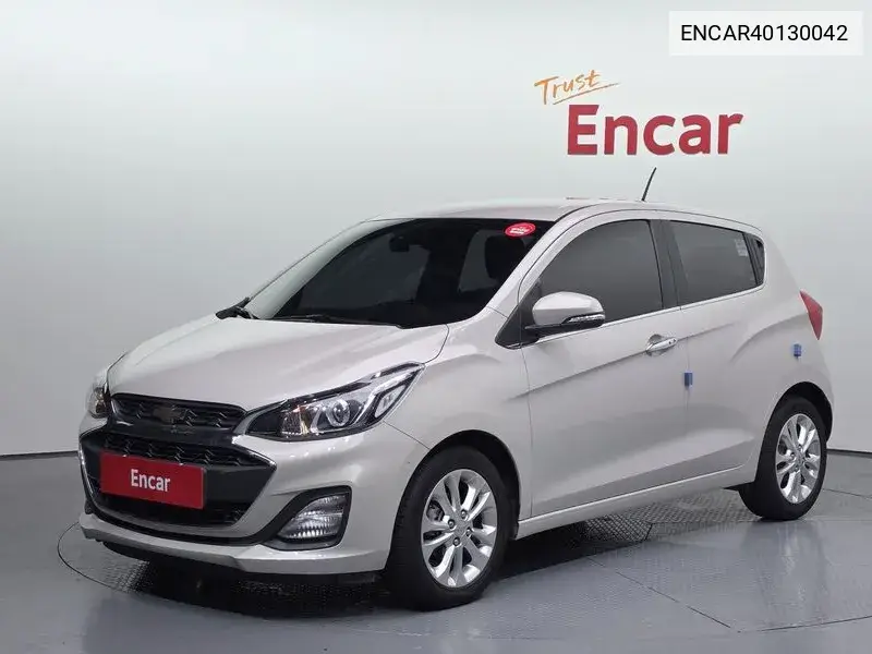 The New Spark Premier VIN: ENCAR40130042 Lot: 40130042