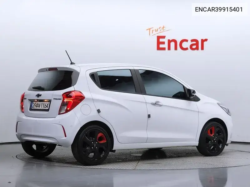 The New Spark Red Fit Edition VIN: ENCAR39915401 Lot: 39915401