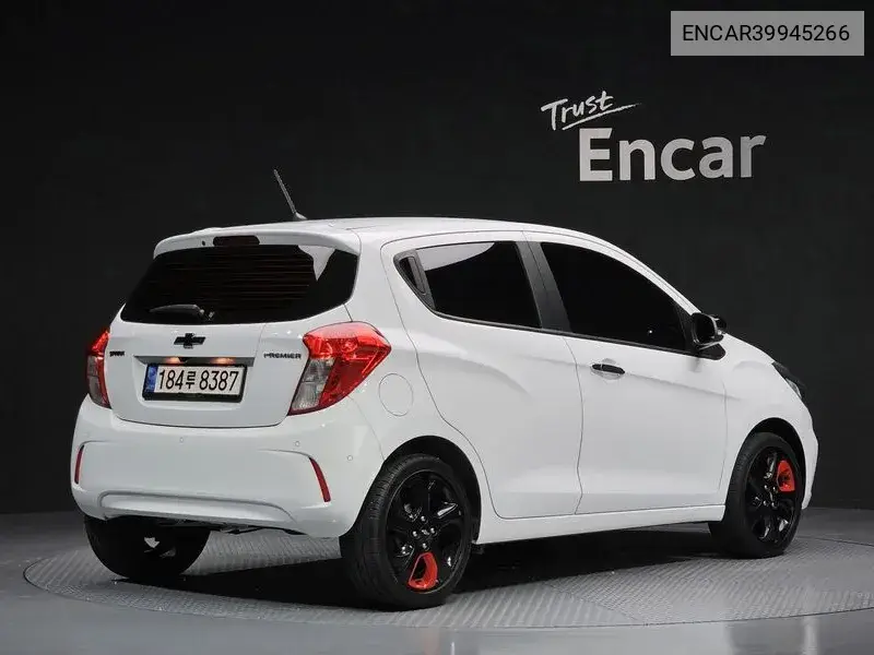 The New Spark Red Fit Edition VIN: ENCAR39945266 Lot: 39945266