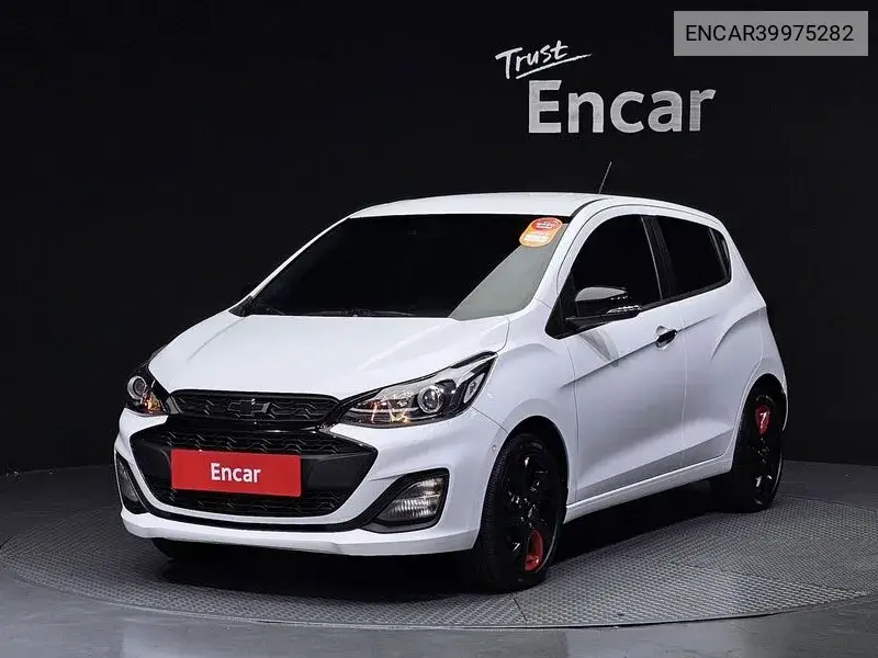 The New Spark Red Fit Edition VIN: ENCAR39975282 Lot: 39975282