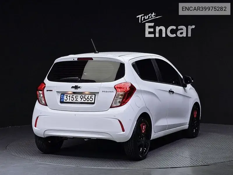 The New Spark Red Fit Edition VIN: ENCAR39975282 Lot: 39975282