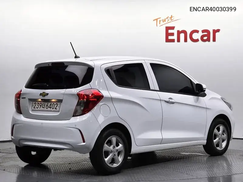 The New Spark Lt VIN: ENCAR40030399 Lot: 40030399