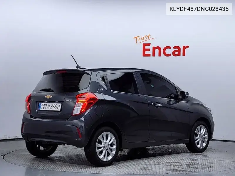 The New Spark Premier VIN: KLYDF487DNC028435 Lot: 40095505
