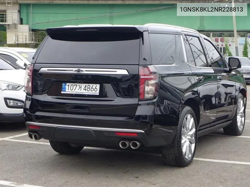 Chevrolet (Gm Daewoo) Tahoe 6.2 Dark Knight 4Wd VIN: 1GNSK8KL2NR228813 Lot: 38137073