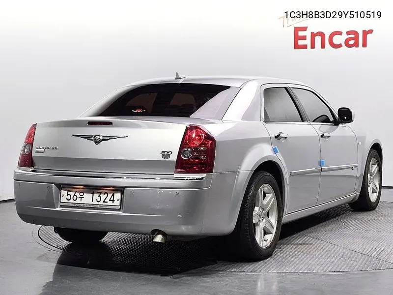 300C 2.7 Signature 1St Generation VIN: 1C3H8B3D29Y510519 Lot: 37817743