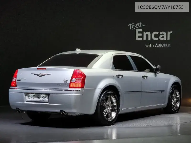 300C 3.0 Diesel Signature First Generation VIN: 1C3C86CM7AY107531 Lot: 39832073