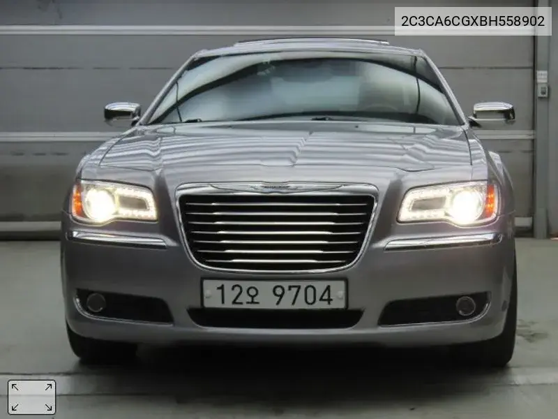 The New 300C 3.6 VIN: 2C3CA6CGXBH558902 Lot: 39935059