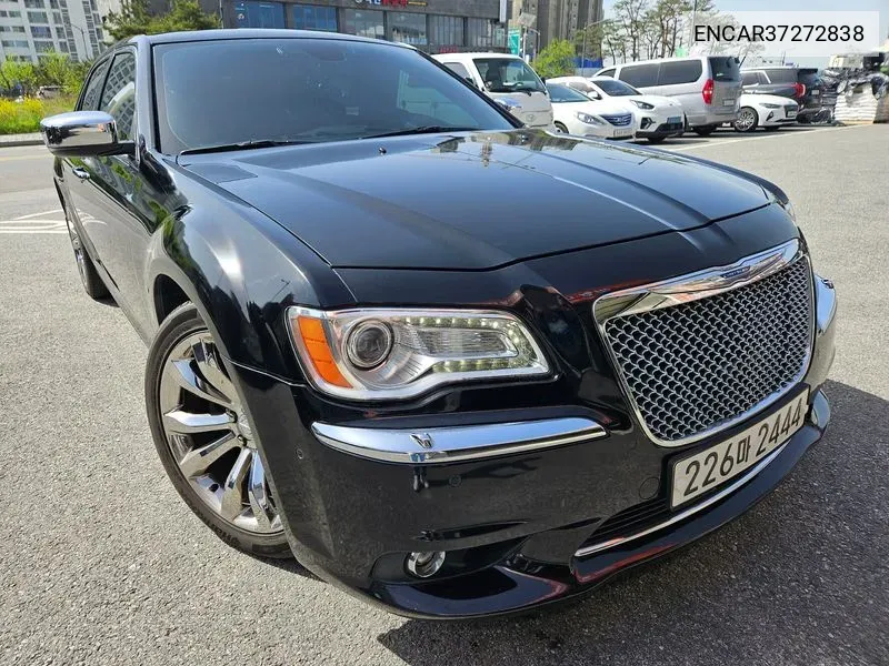 Chrysler The New 300C 3.6 VIN: ENCAR37272838 Lot: 37272838