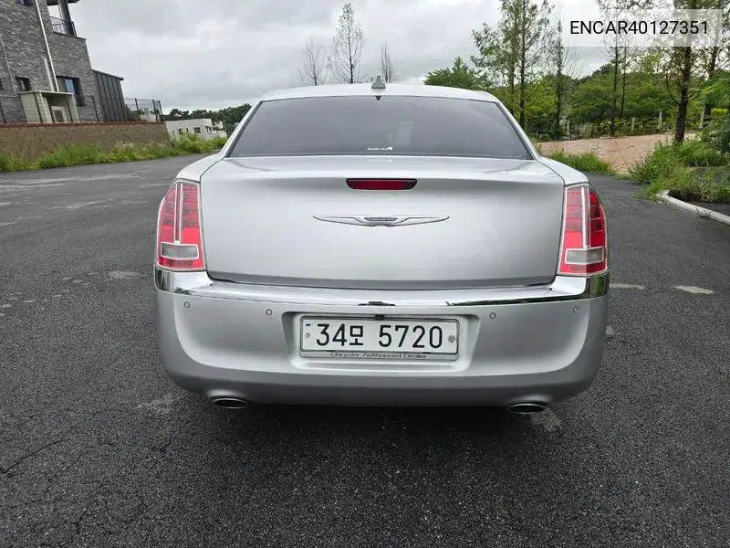 The New 300C 3.6 VIN: ENCAR40127351 Lot: 40127351