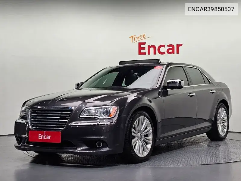 The New 300C 3.0 Diesel VIN: ENCAR39850507 Lot: 39850507