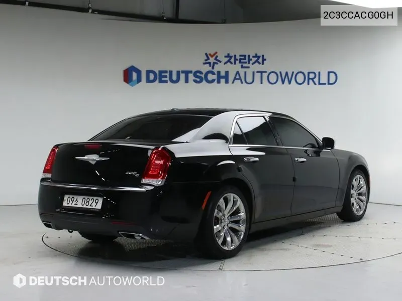Chrysler 300C Ii 3.6, 2016 VIN: 2C3CCACG0GH Lot: 38005456