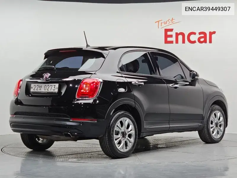 500X 2.4 Pop Star VIN: ENCAR39449307 Lot: 39449307