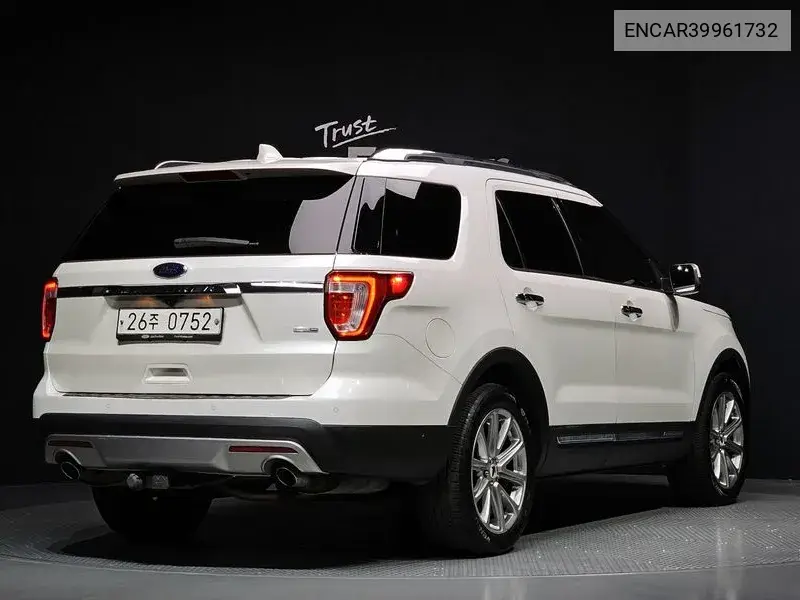Explorer 2.3 Limited 4Wd 5Th Generation VIN: ENCAR39961732 Lot: 39961732