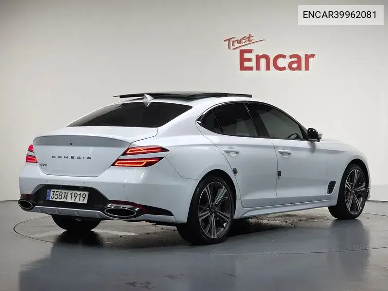 The New G70 Gasoline 2.5T 2Wd VIN: ENCAR39962081 Lot: 39962081