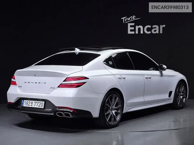 The New G70 Gasoline 2.0T 4Wd VIN: ENCAR39980313 Lot: 39980313