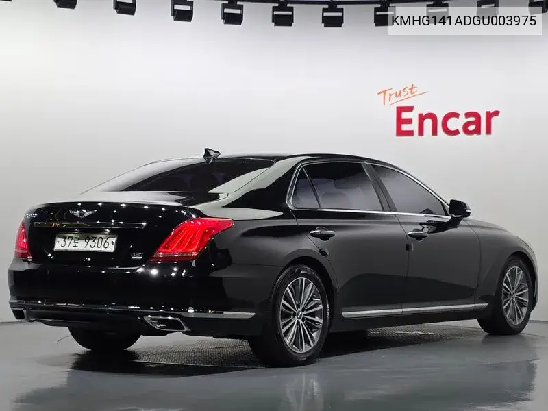 Eq900 3.3 T-Gdi Awd Luxury VIN: KMHG141ADGU003975 Lot: 39972795