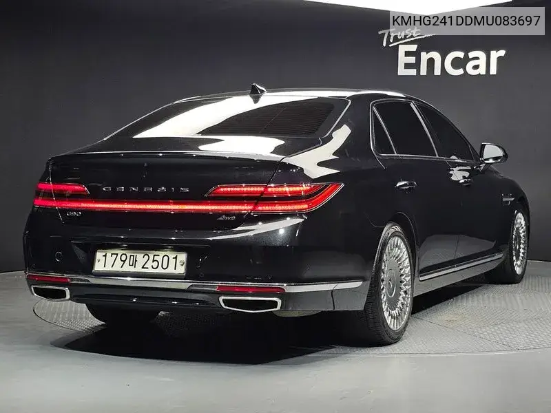 G90 3.8 Awd Premium Luxury VIN: KMHG241DDMU083697 Lot: 39962168