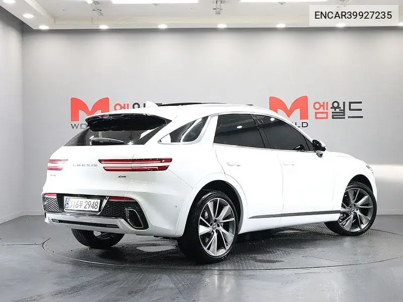 Gv70 2.5T Gasoline Awd VIN: ENCAR39927235 Lot: 39927235