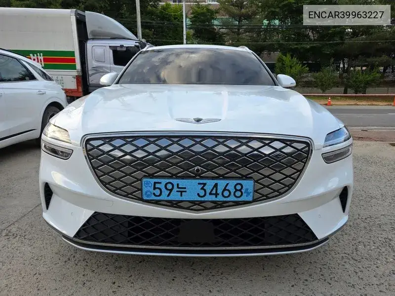 Electric Fide Gv70 E-Awd VIN: ENCAR39963227 Lot: 39963227