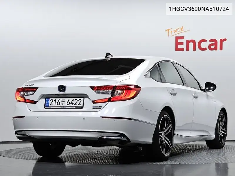 Accord 10G 2.0 Hybrid Touring VIN: 1HGCV3690NA510724 Lot: 39961253
