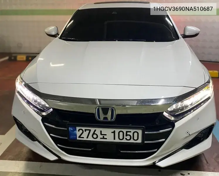 Accord 10G 2.0 Hybrid Touring VIN: 1HGCV3690NA510687 Lot: 39968487