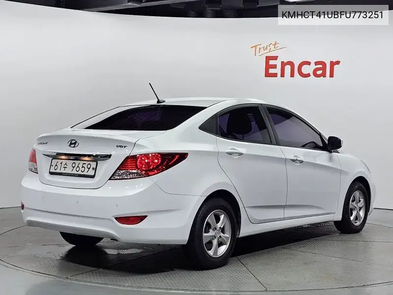 Accent (New) Diesel 1.6 Vgt Modern VIN: KMHCT41UBFU773251 Lot: 39985347