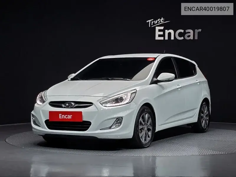 Accent (New) Wit 1.4 Vvt Premium VIN: ENCAR40019807 Lot: 40019807
