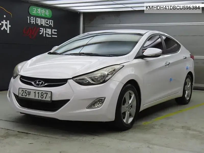 Avante Md M16 Gdi Premier VIN: KMHDH41DBCU596384 Lot: 40143908